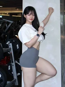 The Rise of Korea's Fit-Inspirational Icons with Doll-Like Features - image 6