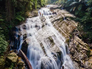 Exploring Thác Dương Cầm: A Pristine Trekking Paradise for Summer Adventurers - image 1