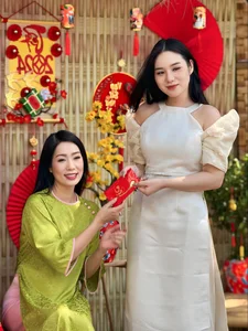 Runner-up Kim Chi’s Daughter Stuns with Sophisticated Beauty at 22 - image 5
