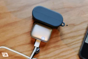 Smart Auto-Disconnect Charging Cables: The Ultimate Tech Accessory for Battery Life Enthusiasts - image 6