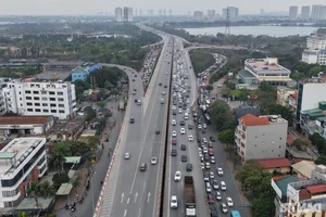 Massive Traffic Congestion as Thousands Return to Hanoi After Holiday Break - image 1