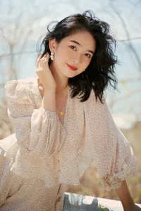 Ngoc Xuan's Visuals in 'Once Upon a Love Story': Can She Embody the Iconic Mien? - image 3