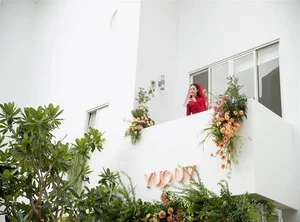 Inside the Luxurious Mansion of Midu and Her Wealthy Husband After Their Wedding - image 4