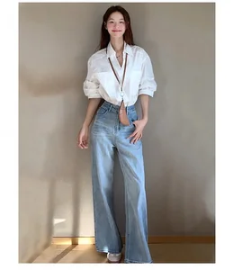 8 Ways to Style Wide-Leg Jeans: The Ultimate 2026 Trend - image 2