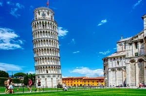 The Secret Behind the Leaning Tower of Pisa Surviving 800 Years of Earthquakes - image 4