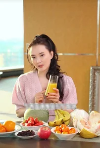 My Fair Princess Actress at 49: Livestream Reveals Natural Aging - image 0