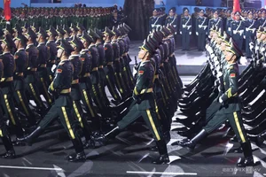 Joint Military Parade Rehearsal on Historic Le Duan Street - image 1