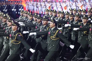 Joint Military Parade Rehearsal on Historic Le Duan Street - image 7