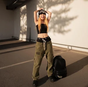 The Rise of a Bold Female Rapper with Unique Vocals and Avant-Garde Style - image 7
