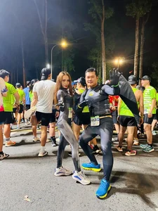 Spider-Woman Runner Steals the Show at Local Marathon - image 0