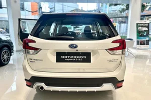 Major Car Price Drops: Massive Discounts of Over 200 Million VND Available Now - image 4