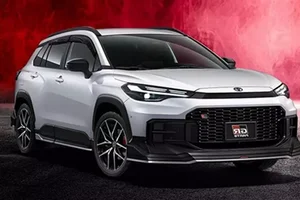 Toyota Corolla Cross GR Sport 2025 Debuts with Sporty Upgrades - image 4