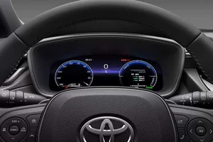 Toyota Corolla Cross GR Sport 2025 Debuts with Sporty Upgrades - image 9