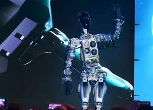 Inside Elon Musk’s Vision: A Close Look at the Tesla Optimus Humanoid Robot - image 7