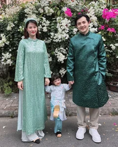 Mỹ Nhân Việt Chuộng Áo Dài Dáng Suông Ngày Tết - image 1