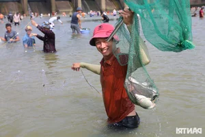 Giant Fish Caught as Southern Vietnam's Largest Hydropower Dam Closes - image 5