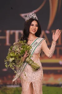 Miss Earth Vietnam 2023 Do Thi Lan Anh Captivates With Natural Grace - image 11