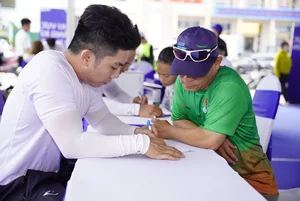 Thousands of Runners Experience Yamaha Test Rides at VnExpress Marathon Nha Trang - image 5