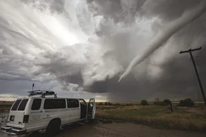 Terrifying Tornado Facts: Understanding Nature's Most Violent Storms and Their Destructive Power - image 7