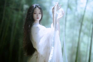 YiTuYu Art Language Vol.9966: Creative Portrait Photography Featuring Yue Yue - image 7