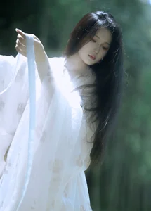 YiTuYu Art Language Vol.9966: Creative Portrait Photography Featuring Yue Yue - image 31
