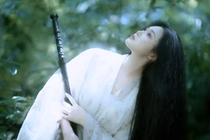 YiTuYu Art Language Vol.9966: Creative Portrait Photography Featuring Yue Yue - image 32