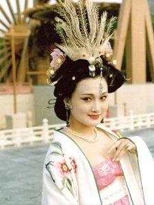 Lin Fangbing: Iconic Yang Guifei Actress Shows Timeless Beauty at U60 - image 7