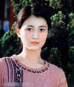 Lin Fangbing: Iconic Yang Guifei Actress Shows Timeless Beauty at U60 - image 4