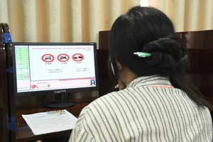 Dong Nai Police Conduct First-Ever Driving License Examination: A New Milestone - image 2