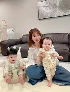 Hottest Korean-Vietnamese Mixed Twins in Vbiz 2024 - image 1