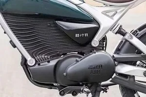 Royal Enfield First Electric Motorcycle Flying Flea Debuts in Vietnam - image 0