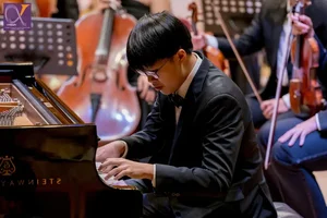 Over 100 Music Academy Students Perform Masterful Symphonies for Captivated Audience - image 2