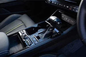 2027 Kia K5 Reveals Advanced Hybrid Engine and High-Tech Upgrades - image 3