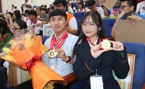 Four Outstanding Valedictorians Win Double First Prizes at National Student Mathematics Olympiad - image 4