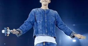 Legendary Idol Goes Viral After Picking Winning Lottery Numbers - image 2
