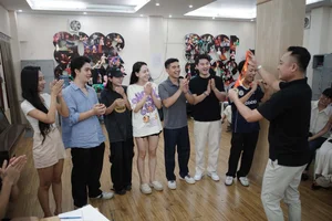 Vietnamese Celebrity Updates: Miss Thien An Drama and Actor Ly Hung’s Mother Revealed - image 36