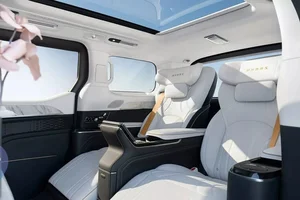 Zeekr 9X Luxury SUV Launches at 1.8 Billion VND to Challenge Mercedes-Benz GLS - image 5