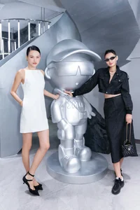 Street Style on the Red Carpet: How Celebrities Are Redefining Event Fashion - image 10