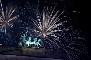 New Year's Eve 2024: Spectacular Global Celebrations and Fireworks Displays - image 15
