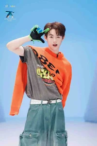 147+ Handsome Chinese Boy Photos: The Ultimate Aesthetic Collection - image 7