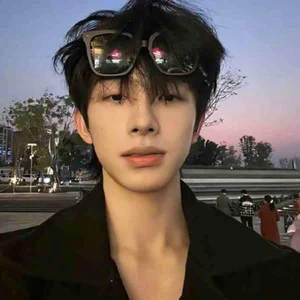 147+ Handsome Chinese Boy Photos: The Ultimate Aesthetic Collection - image 4