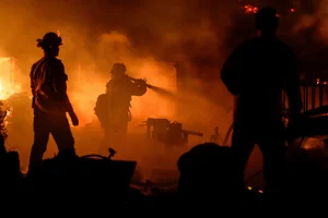 California Wildfires: Apocalyptic Scenes and the Devastating Impact of the Recent Blazes - image 5