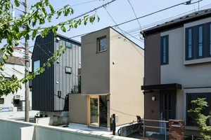 Innovative 27m2 Micro-House Design: Maximizing Sunlight and Airflow in Narrow Alleys - image 5