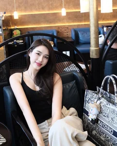 The Labubu Craze: Why Vietnamese Stars and Miss Tieu Vy Are Obsessed - image 2