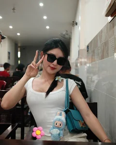 The Labubu Craze: Why Vietnamese Stars and Miss Tieu Vy Are Obsessed - image 5