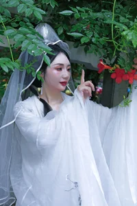 YiTuYu Art Language Vol.9921: Elegant and Artistic Portraiture of Hui Er - image 6