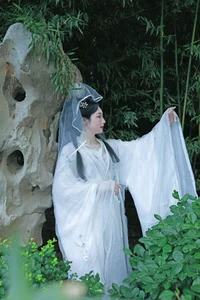 YiTuYu Art Language Vol.9921: Elegant and Artistic Portraiture of Hui Er - image 0