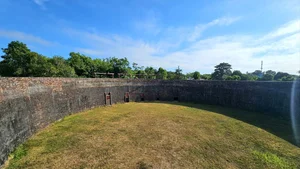 Famous Vietnamese Historical Sites Highly Praised by International Media in 2023 - image 2