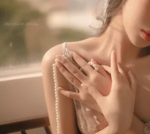 Ethereal Portrait Gallery: Capturing Grace with Photographer Hua Thi Bang Ngan - image 19