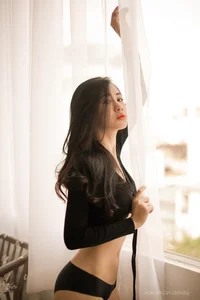 Ethereal Portrait Gallery: Capturing Grace with Photographer Hua Thi Bang Ngan - image 22